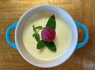 lemon mousse made with whole eggs and cream