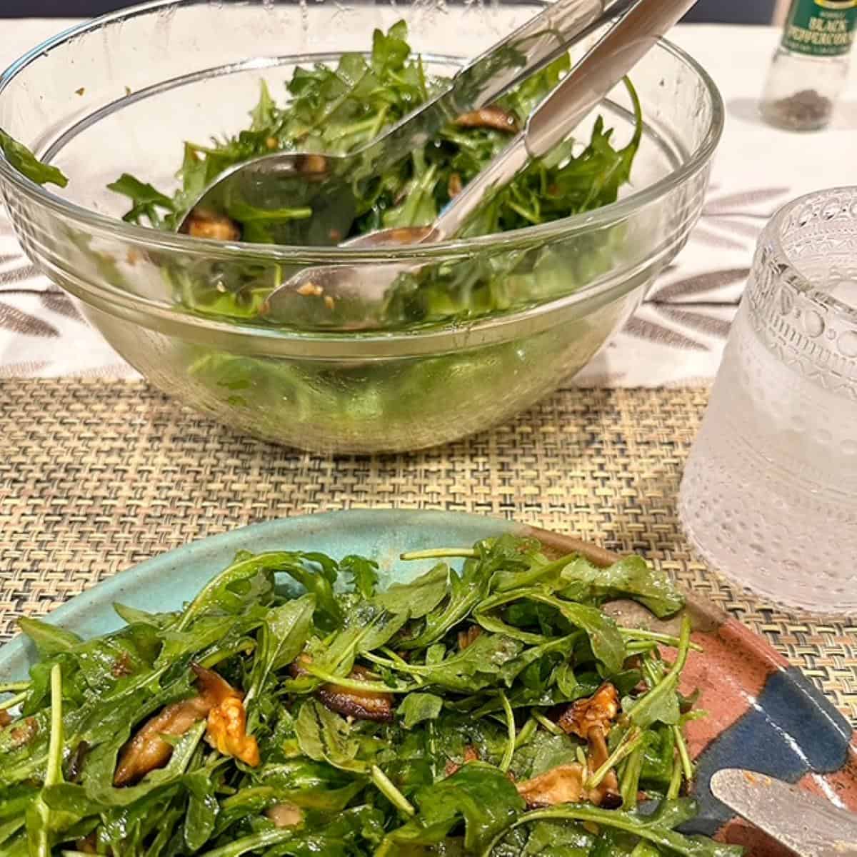 Arugula Mushroom Salad with Walnuts