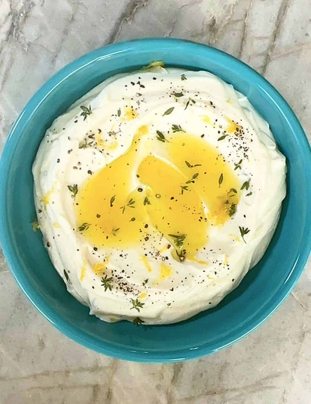 Creamy Ricotta Dip with Honey